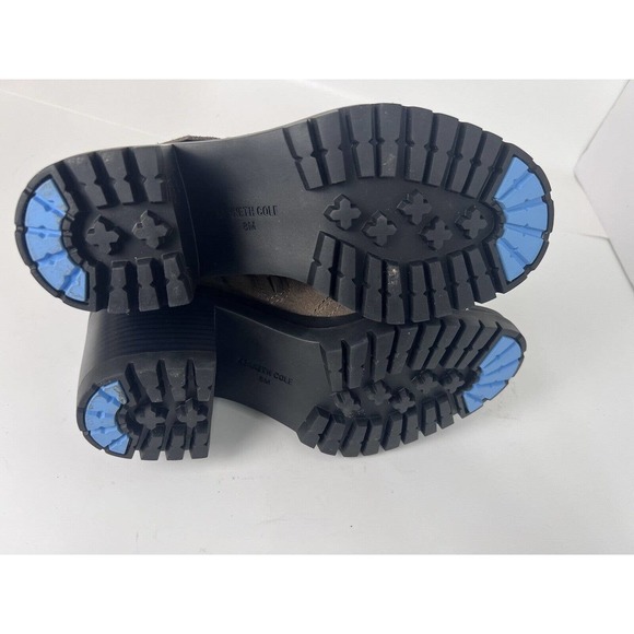 Kenneth Cole “Rhode” Suede Ankle Boots Double Buckle Lug Polar Grip Sole Size 8 - Picture 11 of 13